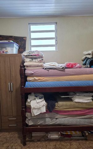 Casa de condomínio para alugar com 34m², 1 quarto e 1 vaga Casa de condomínio para alugar com 34m², 1 quarto e 1 vagaQuarto 1