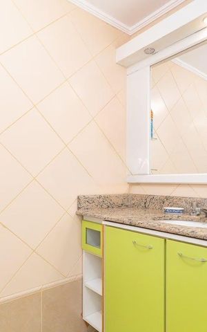 Casa de condomínio para alugar com 223m², 3 quartos e 2 vagas Casa de condomínio para alugar com 223m², 3 quartos e 2 vagasBanheiro 1