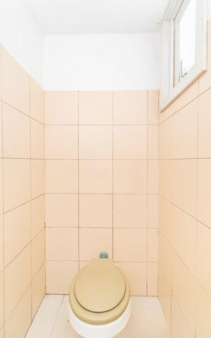 Casa de condomínio para alugar com 223m², 3 quartos e 2 vagas Casa de condomínio para alugar com 223m², 3 quartos e 2 vagasBanheiro 2