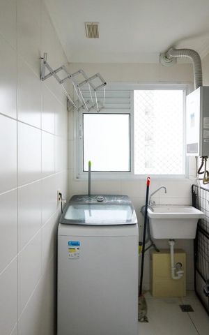 Apartamento à venda com 61m², 2 quartos e 1 vaga Apartamento à venda com 61m², 2 quartos e 1 vagaÁrea de Serviço