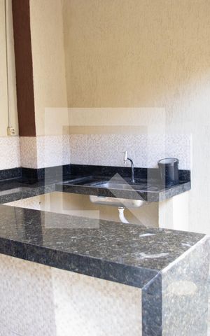 Casa à venda com 295m², 3 quartos e 1 vagaQuintal