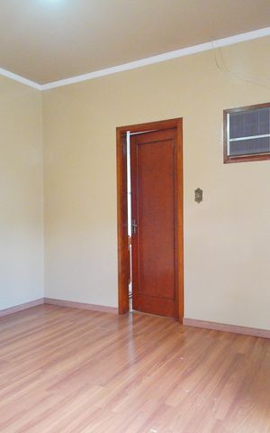 Casa para alugar com 177m², 6 quartos e 3 vagassuite