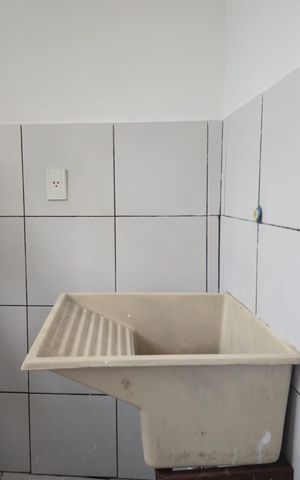 Casa à venda com 157m², 2 quartos e 2 vagas