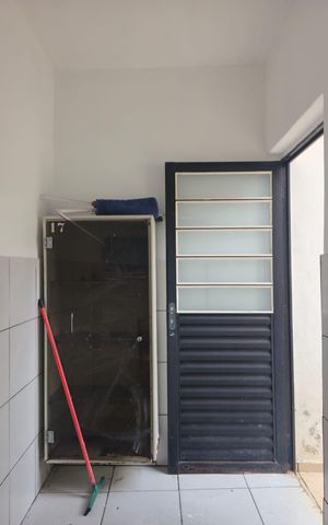 Casa à venda com 157m², 2 quartos e 2 vagas