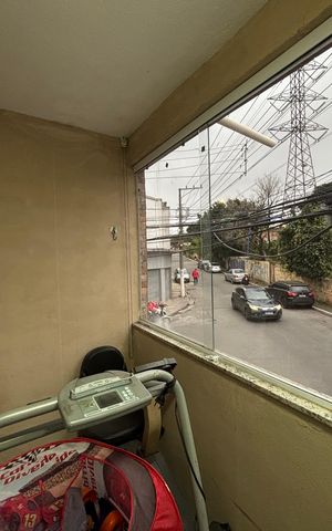 Casa à venda com 210m², 3 quartos e 2 vagas Casa à venda com 210m², 3 quartos e 2 vagasVaranda
