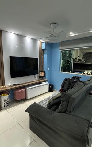 Casa à venda com 210m², 3 quartos e 2 vagas Casa à venda com 210m², 3 quartos e 2 vagasSala