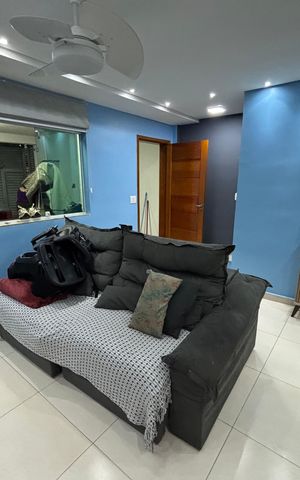 Casa à venda com 210m², 3 quartos e 2 vagas Casa à venda com 210m², 3 quartos e 2 vagasSala
