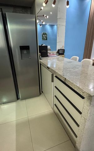 Casa à venda com 210m², 3 quartos e 2 vagas Casa à venda com 210m², 3 quartos e 2 vagasCozinha