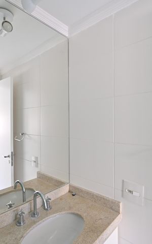Apartamento à venda com 73m², 2 quartos e 1 vagaBanheiro Social