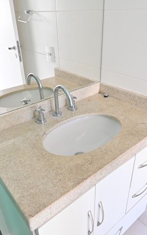 Apartamento à venda com 73m², 2 quartos e 1 vagaBanheiro Social