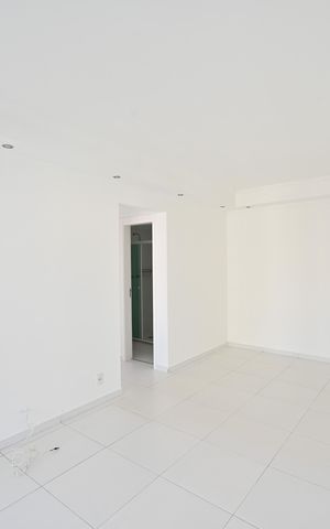 Apartamento à venda com 73m², 2 quartos e 1 vagaSala