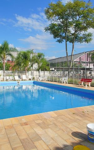 Apartamento à venda com 60m², 3 quartos e 1 vagaÁrea comum - Piscina