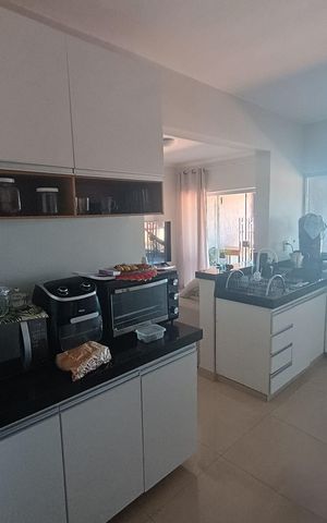 Casa à venda com 120m², 4 quartos e 2 vagas Casa à venda com 120m², 4 quartos e 2 vagasCozinha