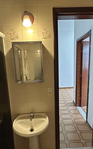 Apartamento para alugar com 49m², 2 quartos e sem vagaBanheiro