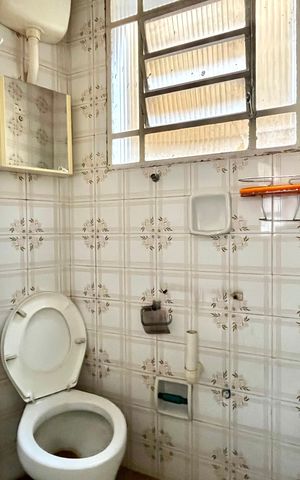 Casa à venda com 157m², 3 quartos e 2 vagas Casa à venda com 157m², 3 quartos e 2 vagasBanheiro de Serviço