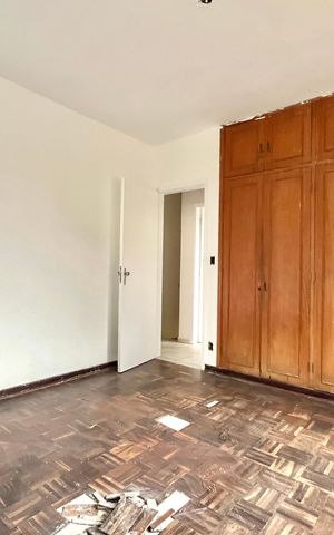 Casa à venda com 157m², 3 quartos e 2 vagas Casa à venda com 157m², 3 quartos e 2 vagasSuite