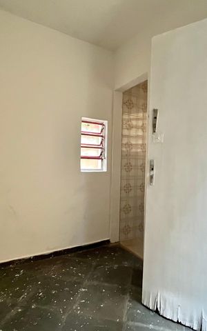 Casa à venda com 157m², 3 quartos e 2 vagas Casa à venda com 157m², 3 quartos e 2 vagasQuarto de Serviço