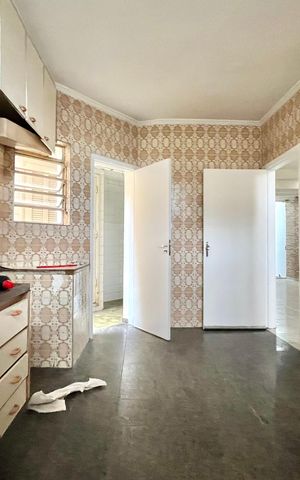 Casa à venda com 157m², 3 quartos e 2 vagas Casa à venda com 157m², 3 quartos e 2 vagasCozinha