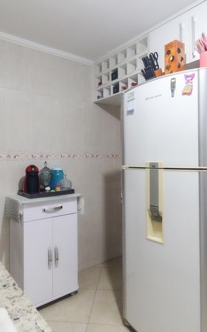 Apartamento à venda com 58m², 2 quartos e 1 vaga Apartamento à venda com 58m², 2 quartos e 1 vagaCozinha