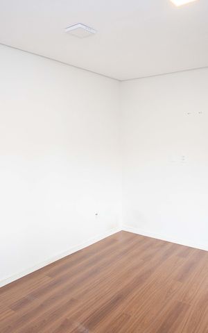 Casa à venda com 300m², 3 quartos e 2 vagasSuíte