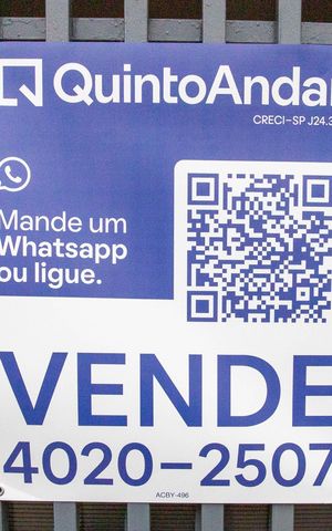 Casa à venda com 300m², 3 quartos e 2 vagasPlaquinha