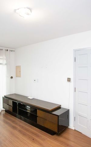 Casa à venda com 300m², 3 quartos e 2 vagasSala