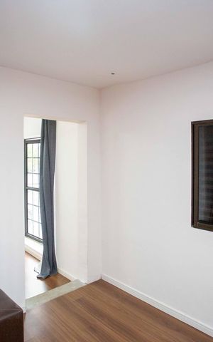 Casa à venda com 300m², 3 quartos e 2 vagasCloset da suíte