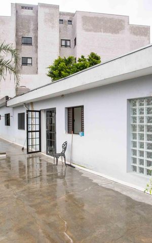 Casa à venda com 300m², 3 quartos e 2 vagasSacada