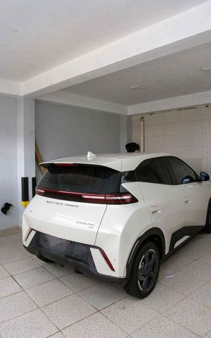 Casa à venda com 300m², 3 quartos e 2 vagasGaragem