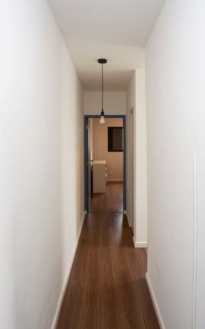 Casa à venda com 300m², 3 quartos e 2 vagasCorredor