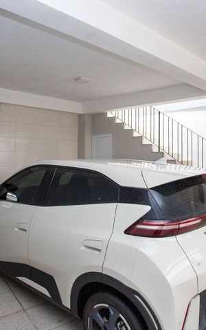Casa à venda com 300m², 3 quartos e 2 vagasGaragem