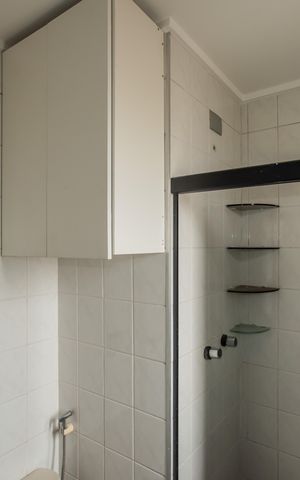 Apartamento à venda com 112m², 2 quartos e 2 vagas Apartamento à venda com 112m², 2 quartos e 2 vagasBanheiro da Suíte