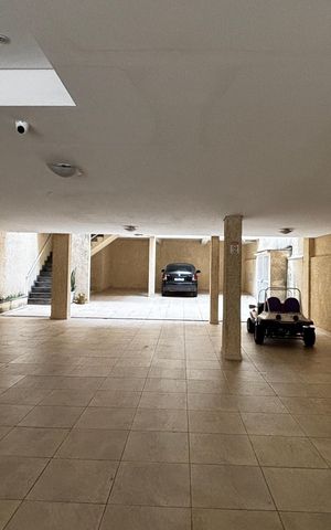 Apartamento à venda com 50m², 2 quartos e 1 vaga Apartamento à venda com 50m², 2 quartos e 1 vagaGaragem
