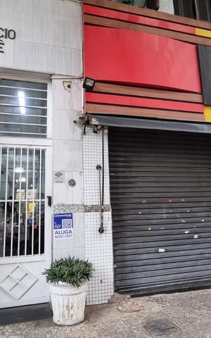 Studio à venda com 34m², 1 quarto e sem vaga Studio à venda com 34m², 1 quarto e sem vagaFachada