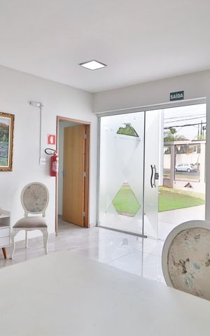 Casa para alugar com 150m², 8 quartos e 2 vagasSala