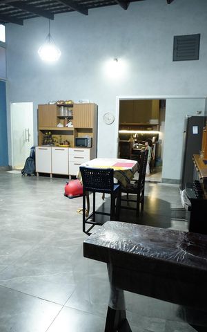 Casa à venda com 300m², 4 quartos e 4 vagas