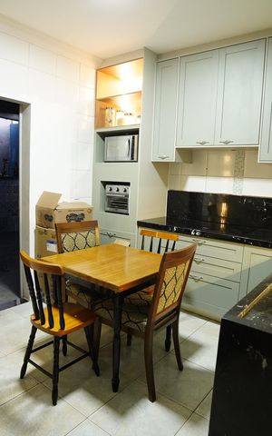 Casa à venda com 300m², 4 quartos e 4 vagas