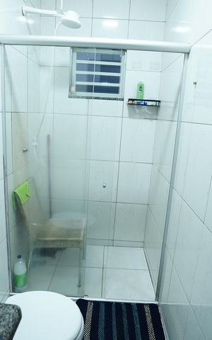 Casa à venda com 300m², 4 quartos e 4 vagas