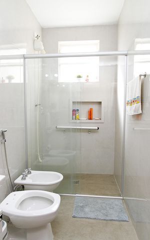 Apartamento à venda com 170m², 4 quartos e 4 vagasBanheiro Social