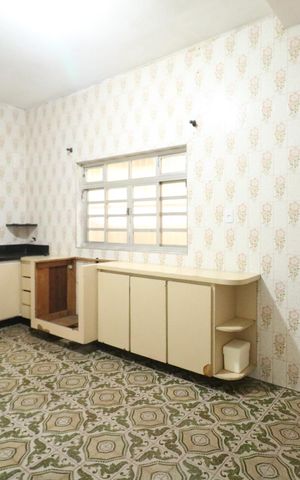 Casa para alugar com 384m², 4 quartos e 5 vagasCozinha
