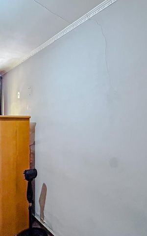 Casa à venda com 150m², 2 quartos e 2 vagasQuarto 2 - Suíte