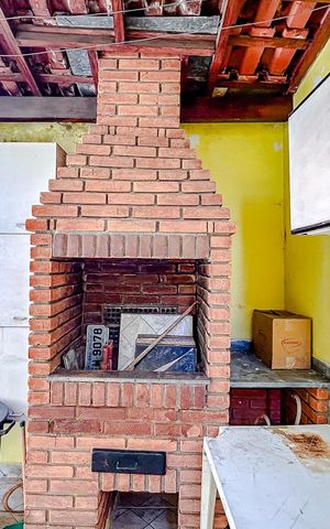Casa à venda com 150m², 2 quartos e 2 vagasÁrea externa