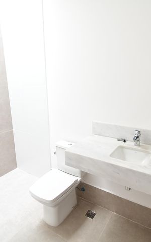 Casa de condomínio à venda com 245m², 3 quartos e 2 vagasBanheiro Suíte