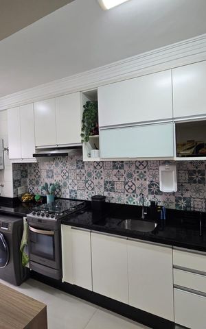 Apartamento à venda com 62m², 2 quartos e 1 vaga Apartamento à venda com 62m², 2 quartos e 1 vagaCozinha e Área de Serviço