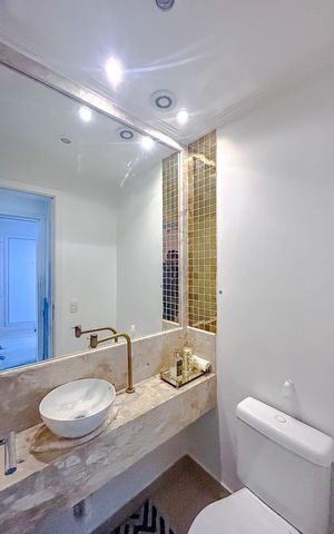 Apartamento à venda com 243m², 4 quartos e 4 vagasLavabo