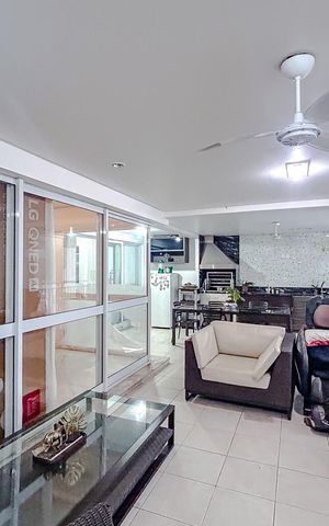 Apartamento à venda com 243m², 4 quartos e 4 vagasVaranda