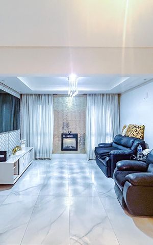 Apartamento à venda com 243m², 4 quartos e 4 vagasSala