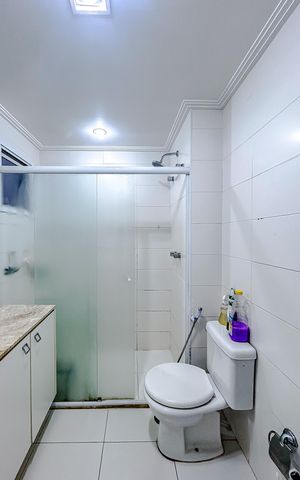 Apartamento à venda com 243m², 4 quartos e 4 vagasBanheiro da Suíte 4