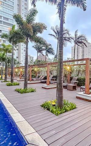Apartamento à venda com 243m², 4 quartos e 4 vagasÁrea comum - Piscina