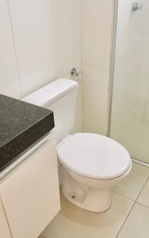 Apartamento à venda com 65m², 2 quartos e 2 vagas Apartamento à venda com 65m², 2 quartos e 2 vagasBanheiro da Suíte